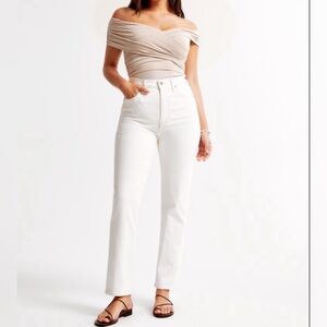 Abercombie Fitch Plus Size Ultra High Rise Ankle Straight Jean plus Size 24/37